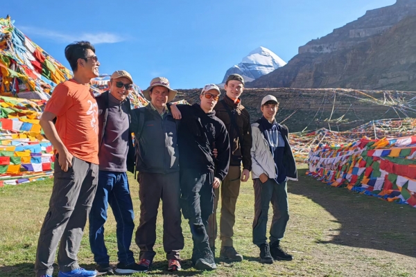 11 Days Ngari Discovery Tour: Lhasa + Manasarovar Lake+ Everest+ Mount Kailash + Shigatse + Yamdrok Lake