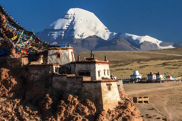 Mount Kailash: The Sacred Peak at the Heart of Spirituality