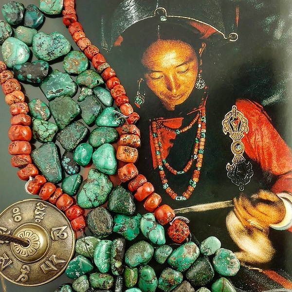 Turquoise: The Sacred Gem of Tibet – History, Meaning and Price