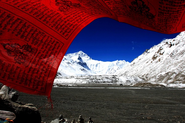 Discover Tibet on a Tailor-Made Tour and a Self-Drive Adventure