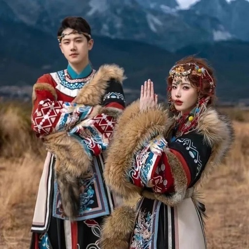 Discover the Unique Charm of Tibet Traditional Clothing