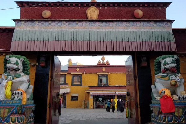 zha ji temple