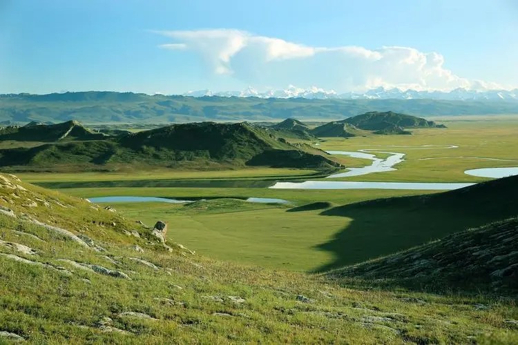 Best Cool Destinations in Xinjiang for Summer 2026: Where to Escape the Heat