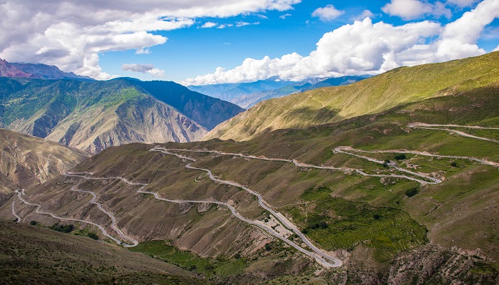 Sichuan–Tibet Highway