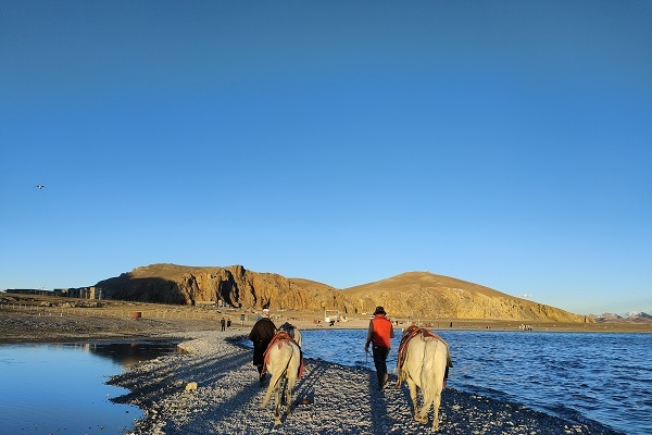 Namtso Lake Trekking: The Ultimate Guide to Tibet’s Heavenly Lake Adventure