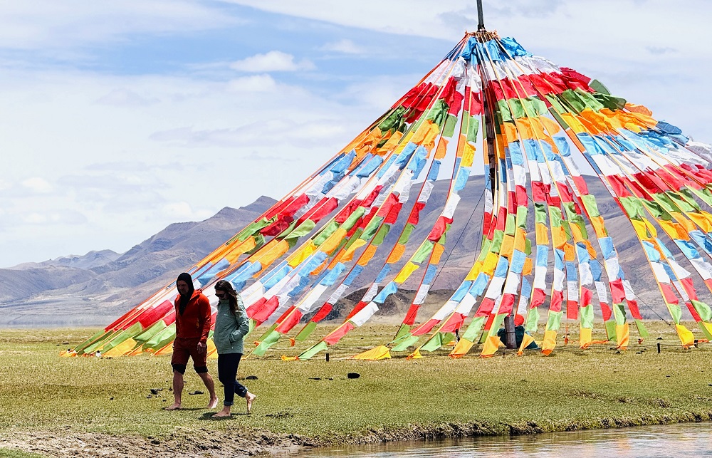 8 Days Classic Tibet Tour with Everest Base Camp, Yamdrok Lake & Namtso Lake