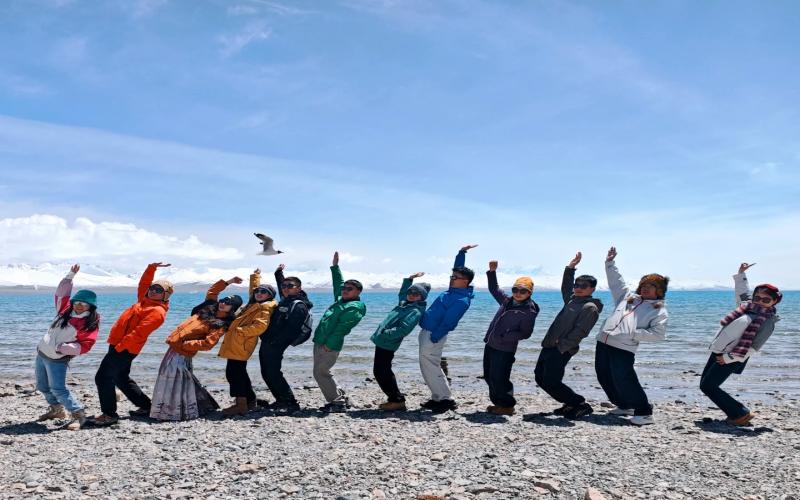 Tibet 8-Day Deep Exploration: Visit Nyingchi Lhasa, Yamdrok Lake & Namtso Lake