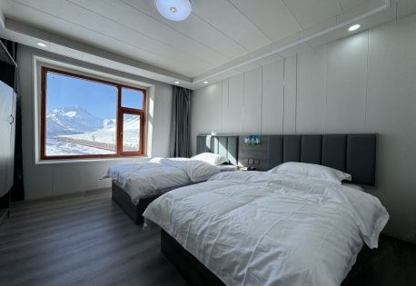 Rongbu Hotel