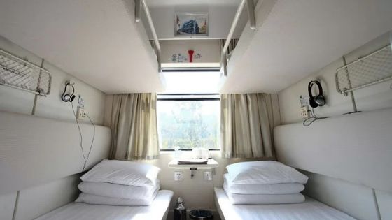 Soft sleeper on the Qinghai-Tibet Railway1