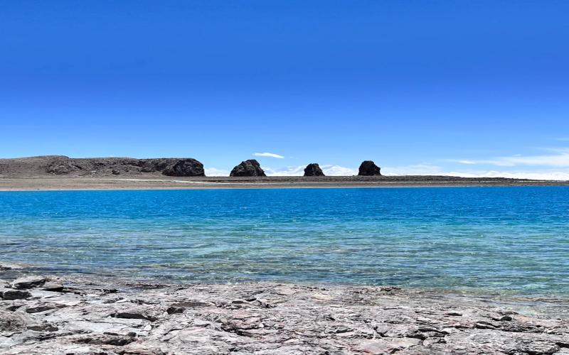12-Day Chengdu to Lhasa Train Tour to Everest Base Camp