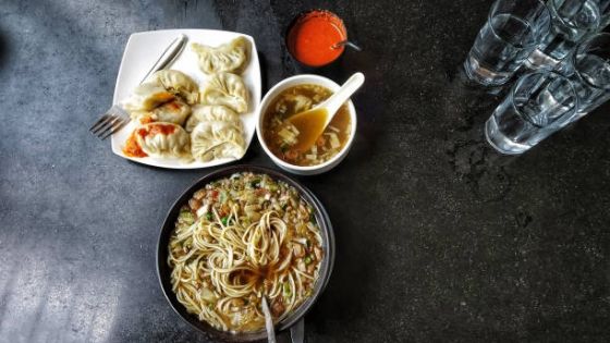 Momo and Thukpa 