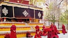 8-Day Lhasa to Everest Base Camp Tibet Tour: Jokhang Temple+Sera Monastery+Yamdrok