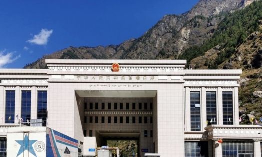 FAQs: How to Travel from Kathmandu to Lhasa