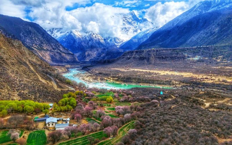 Yarlung Tsangpo Grand Canyon