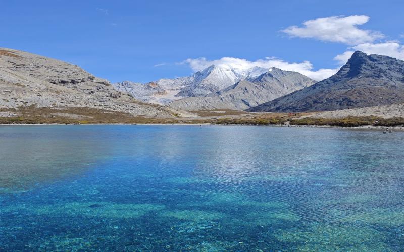 12 Days 11 Nights 318 Sichuan–Tibet Overland Tour