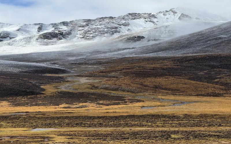 12 Days 11 Nights 318 Sichuan–Tibet Overland Tour