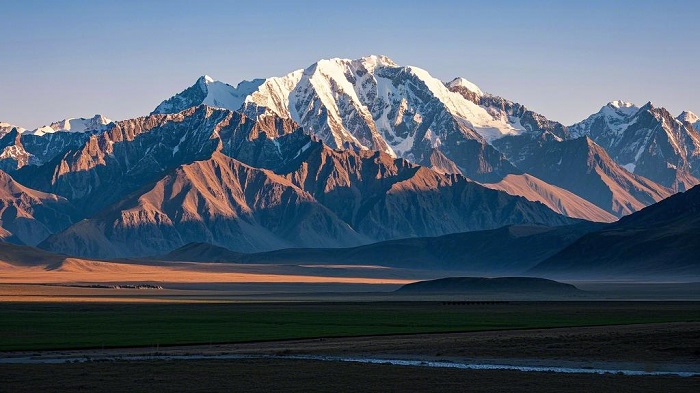 The Kunlun Mountains