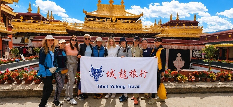 Tibet Tourists with Jokhang Temple