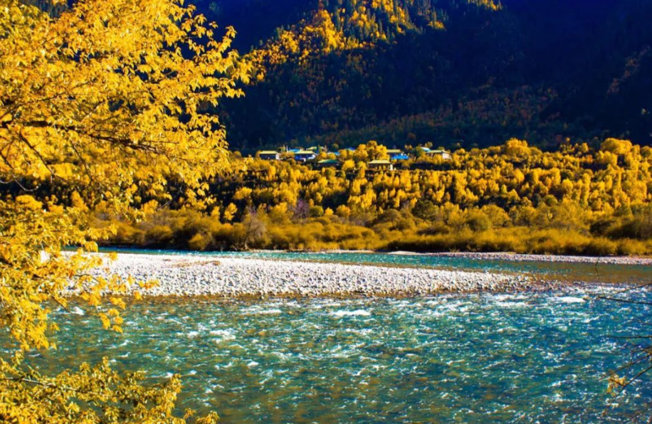 Nyingchi in Autumn