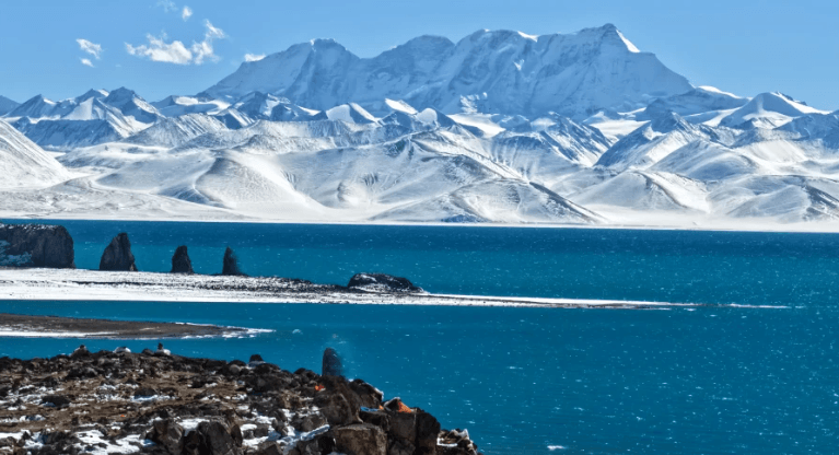 Tibet Winter Blue Ice Lake Tour: Ultimate Guide to Tibet’s Frozen Blue Wonderland