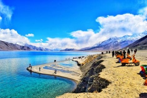 The Sapphire in the Clouds: Exploring Pangong Tso's Dual-Salinity Wonders and Landscapes on G219