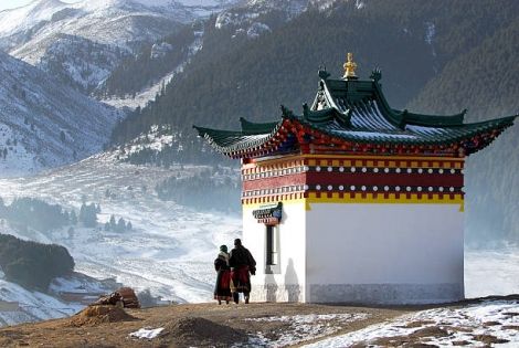 Unlock the Sacred Land in Winter: Tibet Travel Guide, Top Attractions & Itinerary