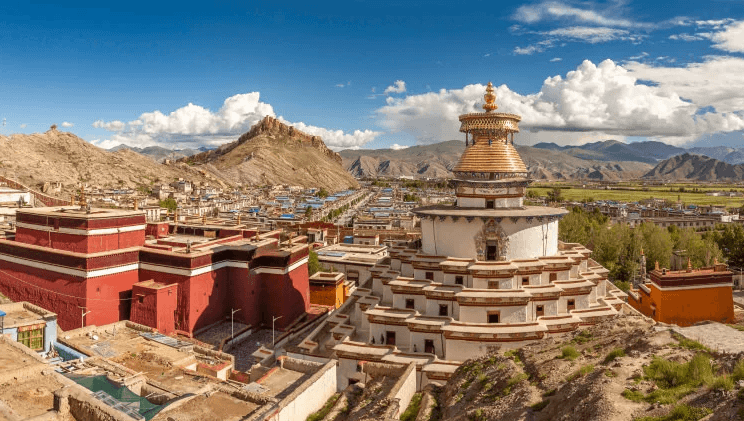 Gyantse Dzong Castle