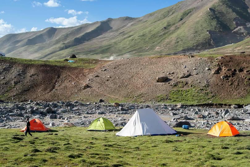 Camping with Tibetan nomads on the vast Tibetan Plateau.
