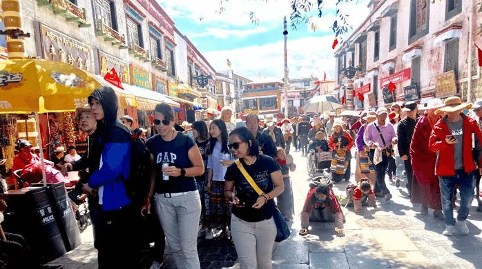 Barkhor Street is a lively combination of local neighborhood, pilgrim circuit, marketplace and historical sites.