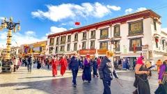Lhasa Local Market Tour: Discover Daily Life of Tibetan People