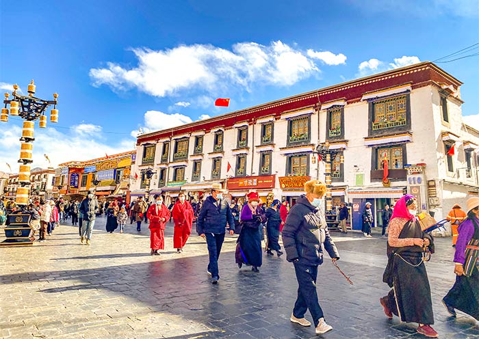 The Busy Barkhor Street