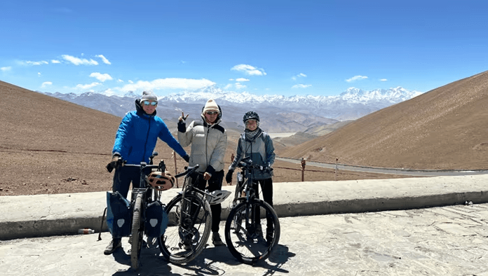 Cycling tour in Tibet